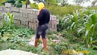 African Teacher Visits Her Maize Plantation And Gets Seduced By A Lucky College Boy