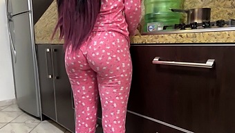 A Mature Man Becomes Infatuated With His Young Stepdaughter'S Backside