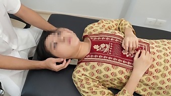 Amateur Indian Girl Gives An Amazing Homemade Massage