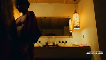 Amateur Couple’s Passionate Hotel Rendezvous